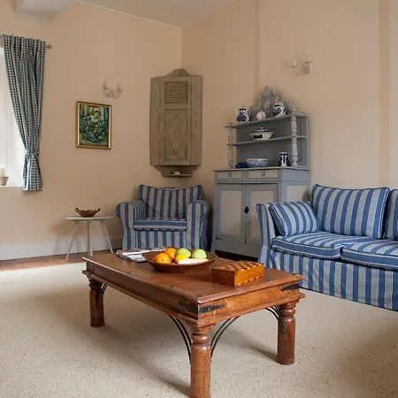 De Gensac Apartamento *