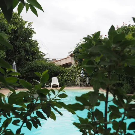 De Gensac Apartamento *